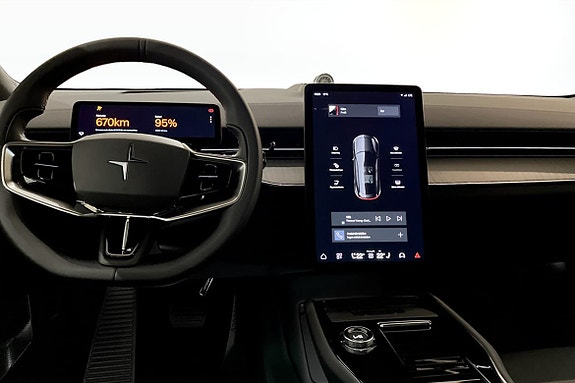 Polestar 3 4 of 9