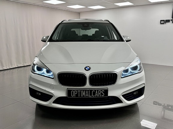 BMW 220d 8 of 14