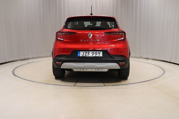 Renault Captur 5 of 5