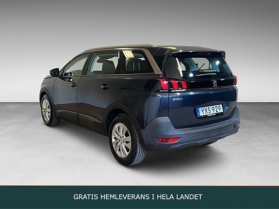 Peugeot 5008 4 of 5