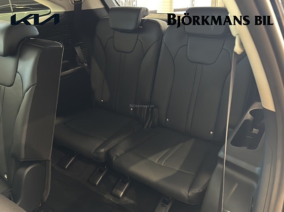 Kia Sorento 17 of 20