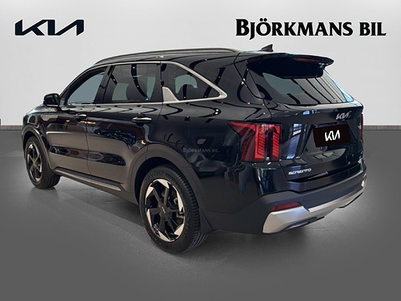 Kia Sorento 6 of 20
