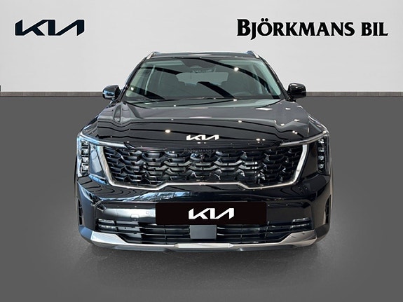 Kia Sorento 2 of 20