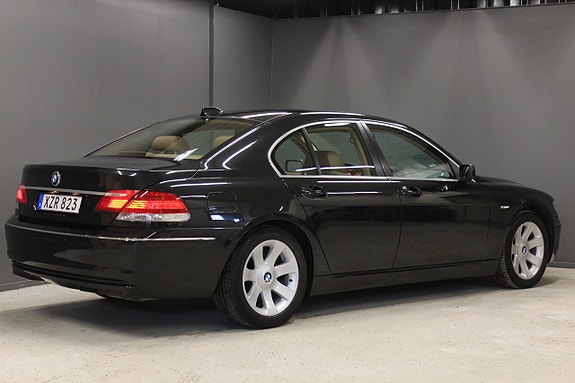 BMW 730 4 of 5