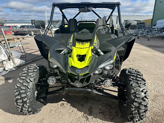 Yamaha YXZ1000R SS SE Väldigt fin få timmar