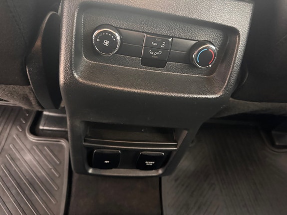 Ford S-MAX 11 of 12