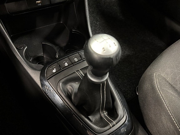 Kia Picanto 12 of 14