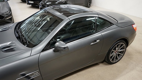 Mercedes-Benz SL500 5 of 5