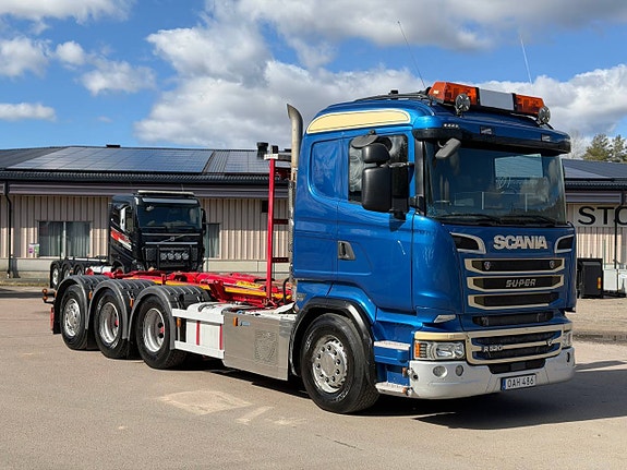 SCANIA R520 V8 LASTVÄXLARE TRIDEM
