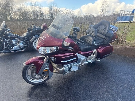 Honda Powersports GL1800A2 Gold Wing 1.8 GOLDWING 2 of 4