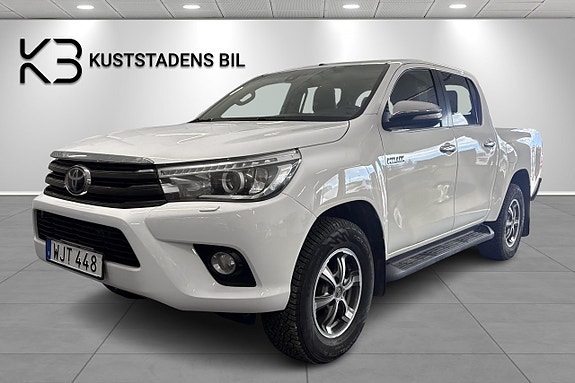 Toyota HiLux 7 of 22