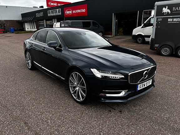 Volvo S90 2 of 10
