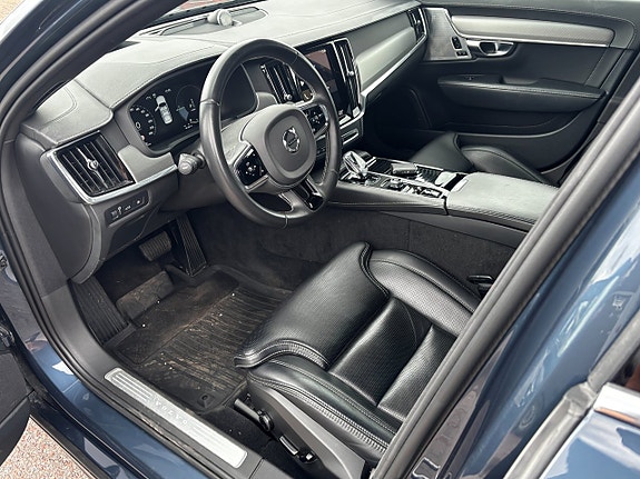 Volvo S90 5 of 10