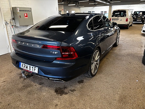 Volvo S90 4 of 5
