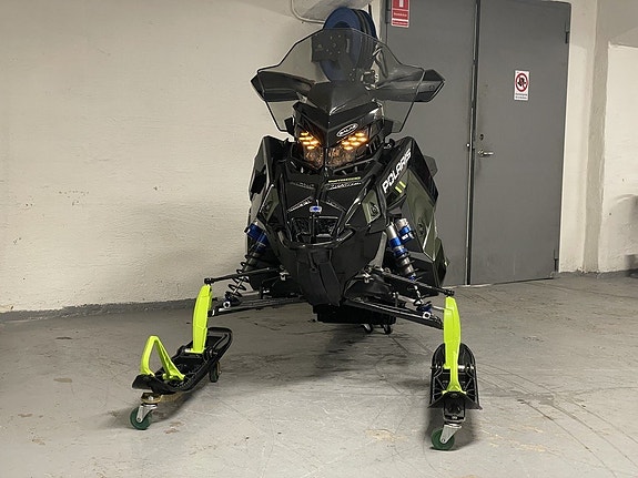 Polaris Assault Escape 9R 146" -26 Sveg 2 of 6
