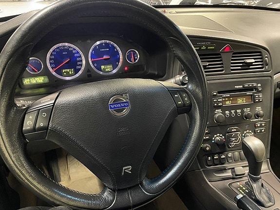 Volvo S60 8 of 11