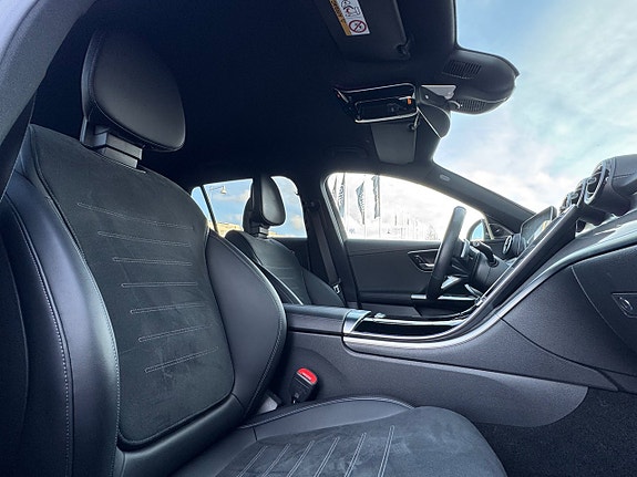 Mercedes-Benz C300 e 20 of 22