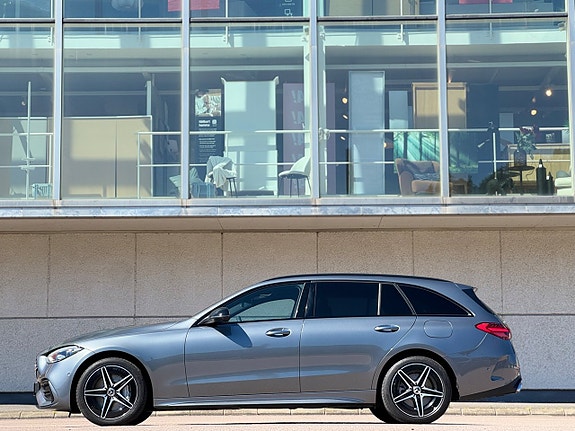 Mercedes-Benz C300 e 2 of 5