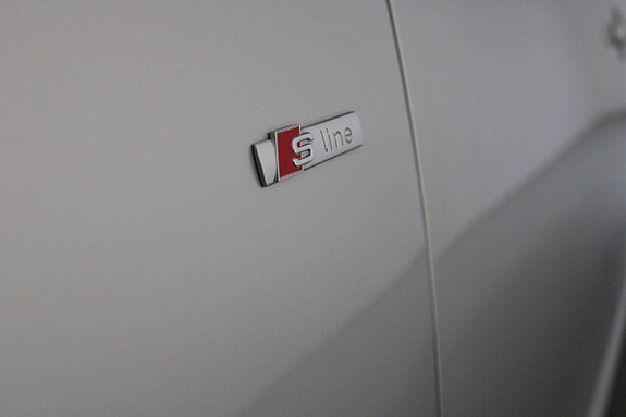 Audi A4 10 of 11