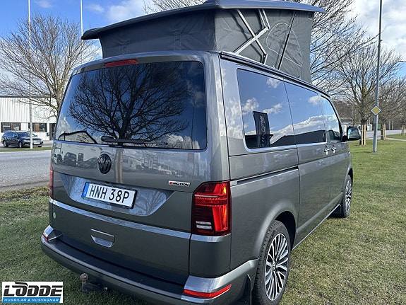 Volkswagen California 3 of 5