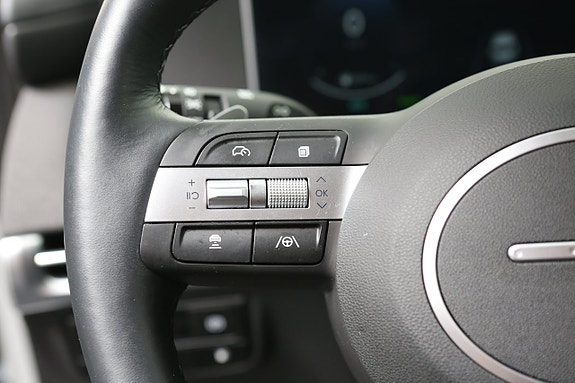 Hyundai Tucson 15 of 28