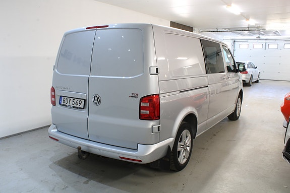 Volkswagen Transporter 4 of 5