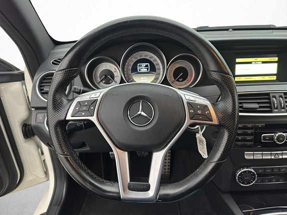 Mercedes-Benz C180 10 of 24
