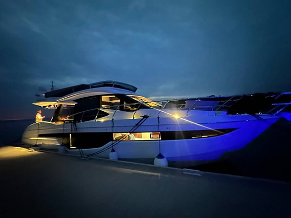 Galeon 500 Flybrigde (2024) 2x D8-600, Nyskick! Fullutrustad