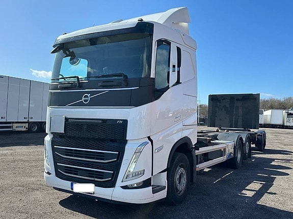 Volvo 460 6*2 serie 8463