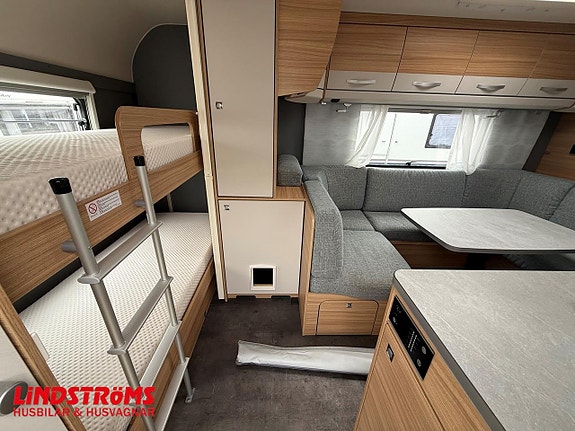Dethleffs Camper 560 FMK Barnkammare Mover RÄNTA 4,95% 3 of 5