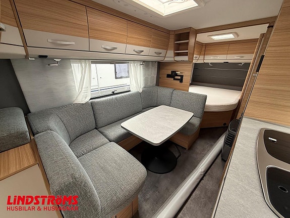 Dethleffs Camper 560 FMK Barnkammare Mover RÄNTA 4,95% 5 of 5
