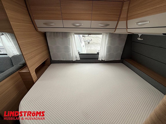 Dethleffs Camper 560 FMK Barnkammare Mover RÄNTA 4,95% 13 of 20