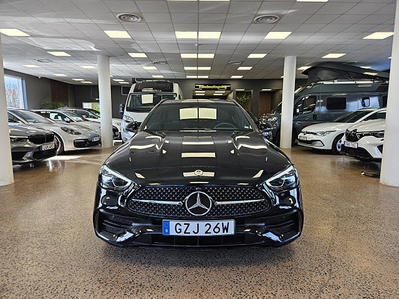 Mercedes-Benz C220 d 2 of 22