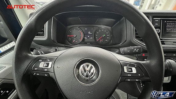 Volkswagen Crafter 35 14 of 22