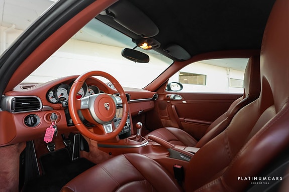 Porsche 911 5 of 5