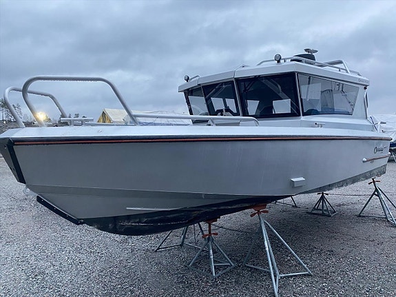 Motorbåt Ockelbo B25CAB -2022 | 7,90 m via auktion 3 of 5
