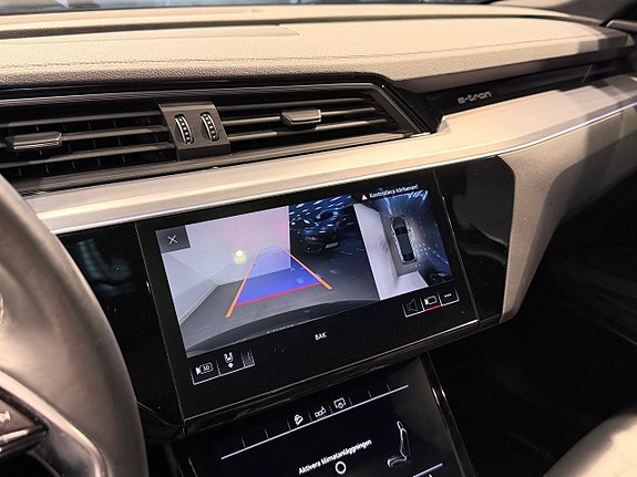 Audi e-tron Sportback 19 of 21