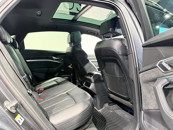 Audi e-tron Sportback 11 of 21