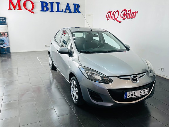 Mazda 2 3 of 19