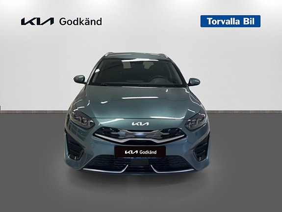 Kia Ceed 3 of 5