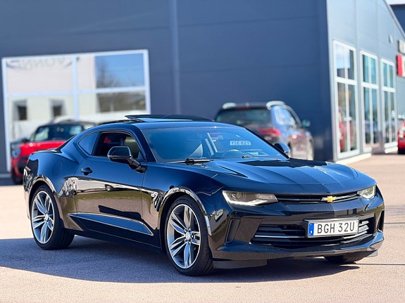 Chevrolet Camaro 4 of 5