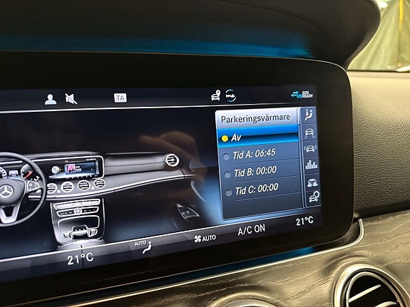 Mercedes-Benz E220 16 of 21