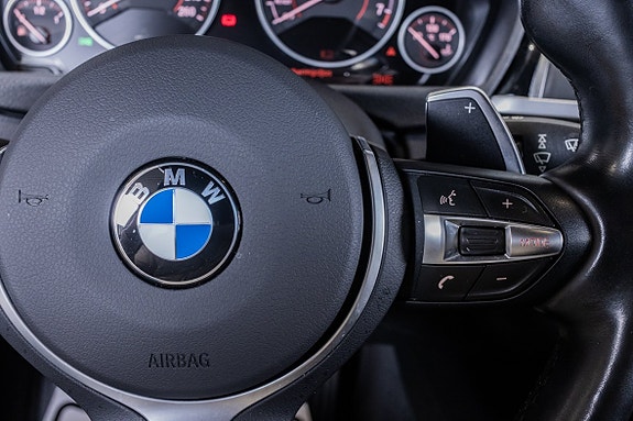 BMW 330e 19 of 23