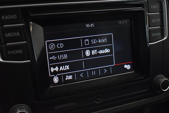 Volkswagen Caddy Maxi 11 of 17