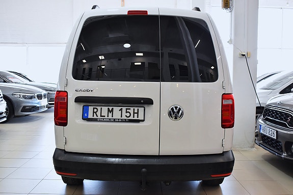 Volkswagen Caddy Maxi 4 of 5