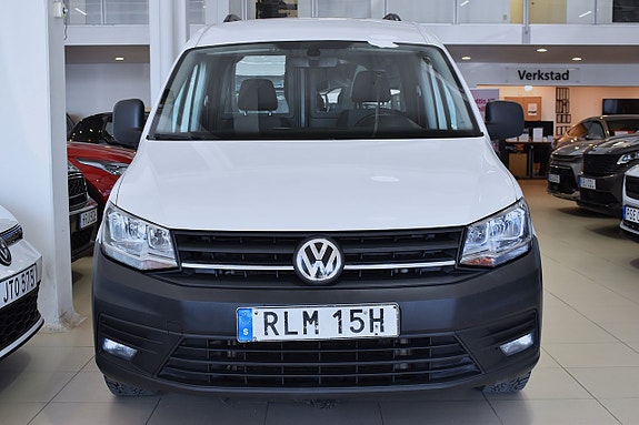 Volkswagen Caddy Maxi 2 of 5