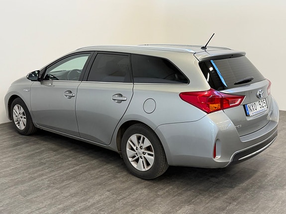 Toyota Auris 4 of 14