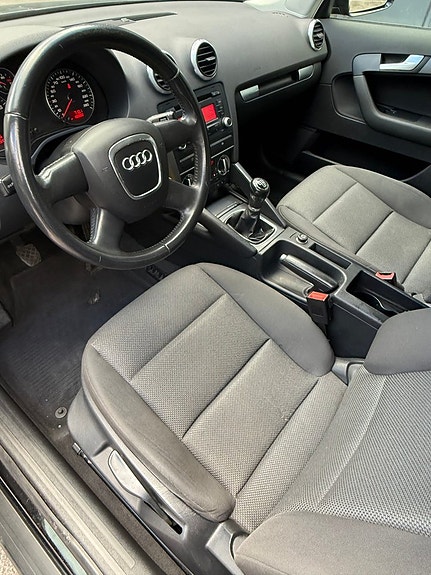 Audi A3 8 of 11