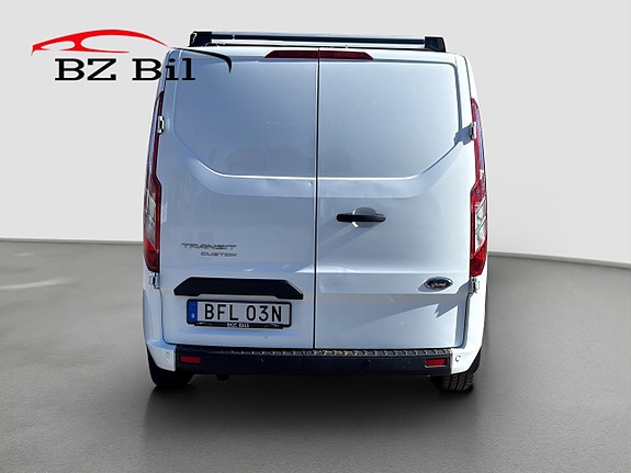 Ford Transit Custom 5 of 16