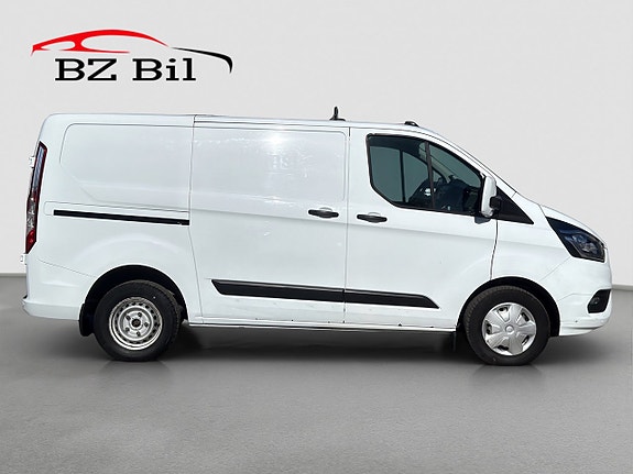 Ford Transit Custom 7 of 16